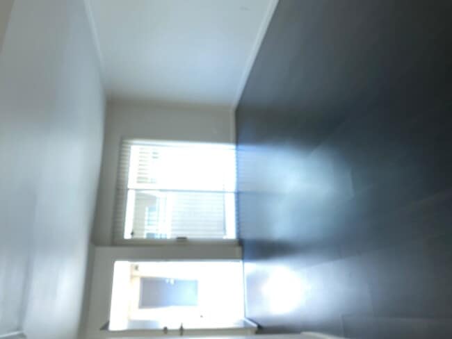 Building Photo - 13002 Riverside Dr