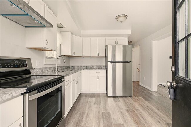 Foto del edificio - 1 Aquidneck Dr