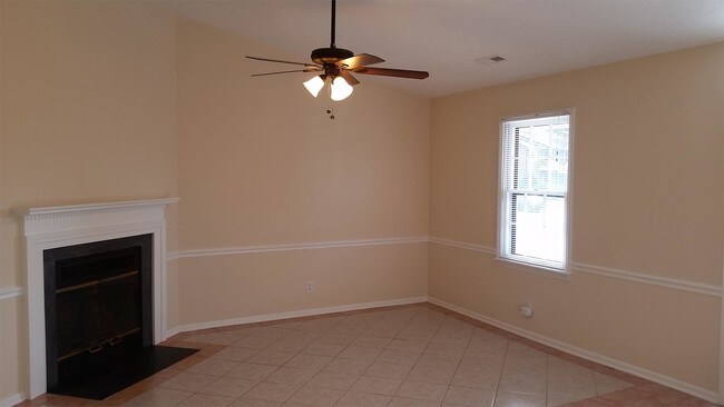 Building Photo - 233 Olde Vineyard Ct