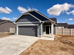 Building Photo - 4264 S Oilseed Ave