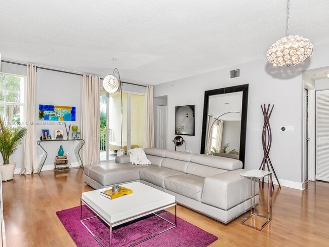 Foto del edificio - 7542 SW 102nd St