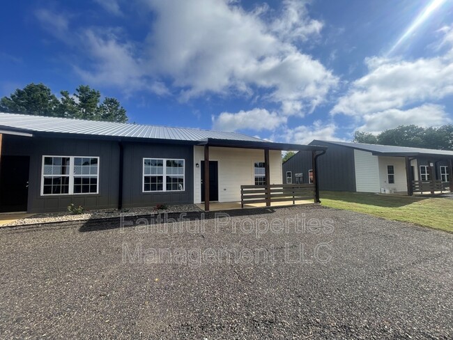 Building Photo - 13554 FM 14