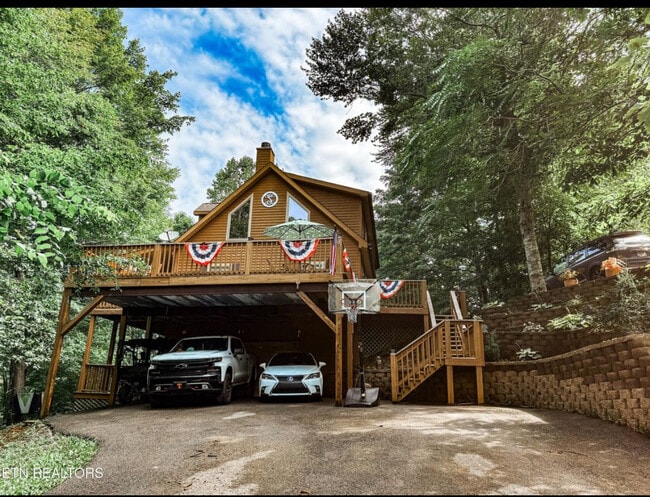 Building Photo - 540 Ridgecrest Rd