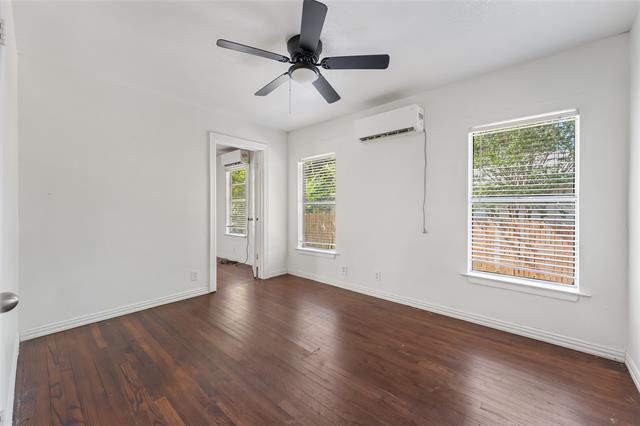 Foto del edificio - 2404 Colony Ct