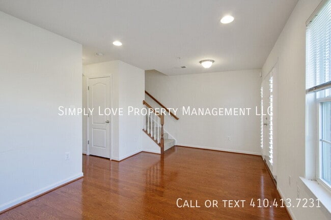 Building Photo - 2564 Cherry Tree Rd