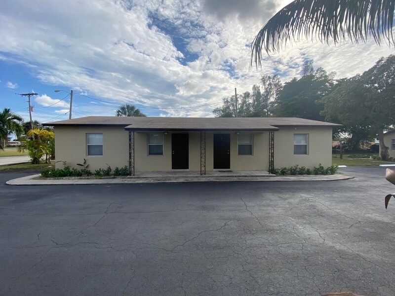 Primary Photo - 2949 Avenue J