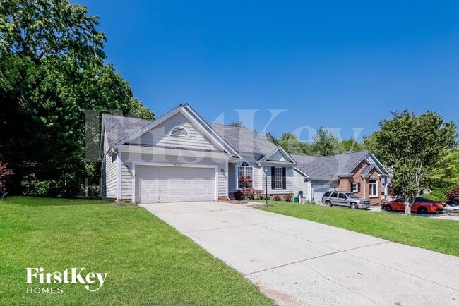 Building Photo - 13835 Poppleton Ct
