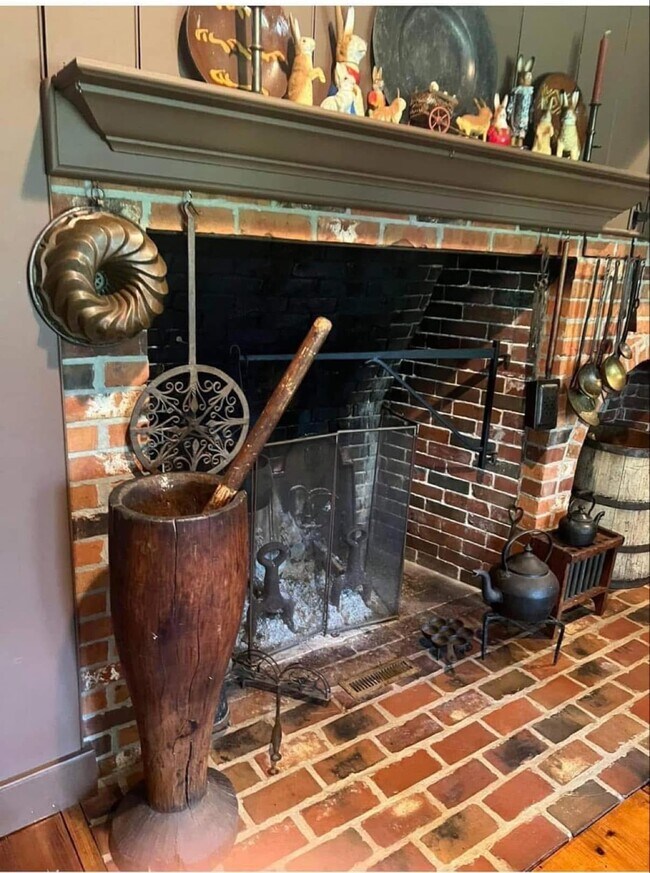 Foto del edificio - 3209 Maple Hill Ln