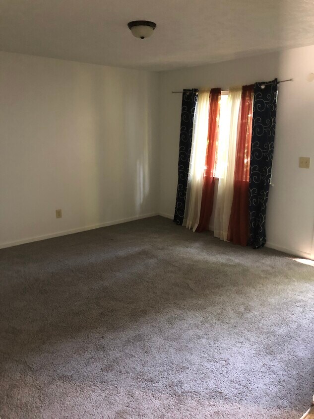 Foto principal - 189 Lake St