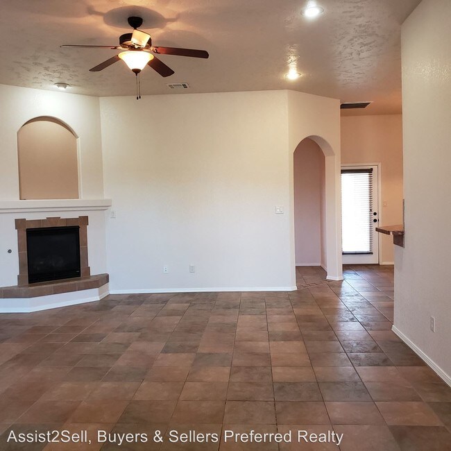 Building Photo - 3 br, 2 bath House - 218 Ascot Parade
