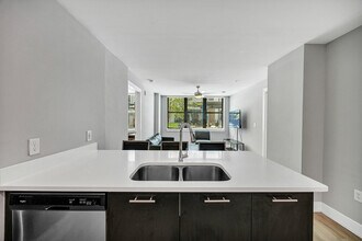 Building Photo - Empire Columbia Apartments