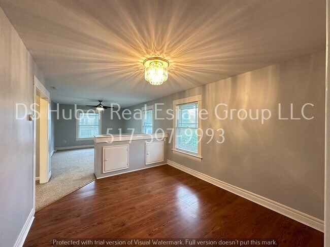 Foto del edificio - 526 W Hillsdale St