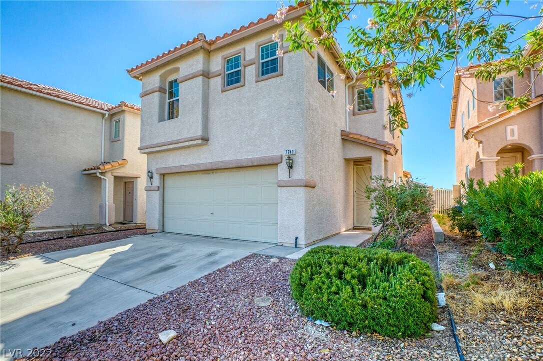 7741 W Prosperity River Ave, Las Vegas, NV 89129 House Rental in Las