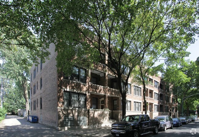 5335 - 5345 S Kimbark ¡alejado - 5335-5345 S. Kimbark Avenue