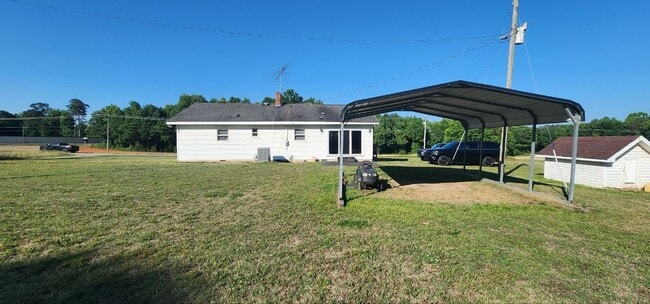 Building Photo - 13037 NC-96