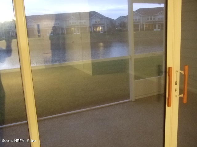 Foto del edificio - 7002 Roundleaf Dr