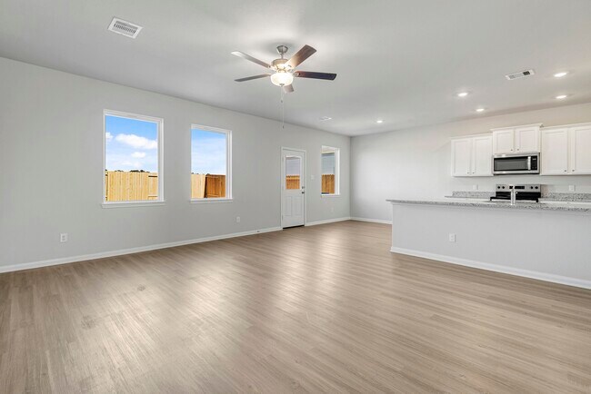 Foto del edificio - 8202 Burnt Orchid Dr