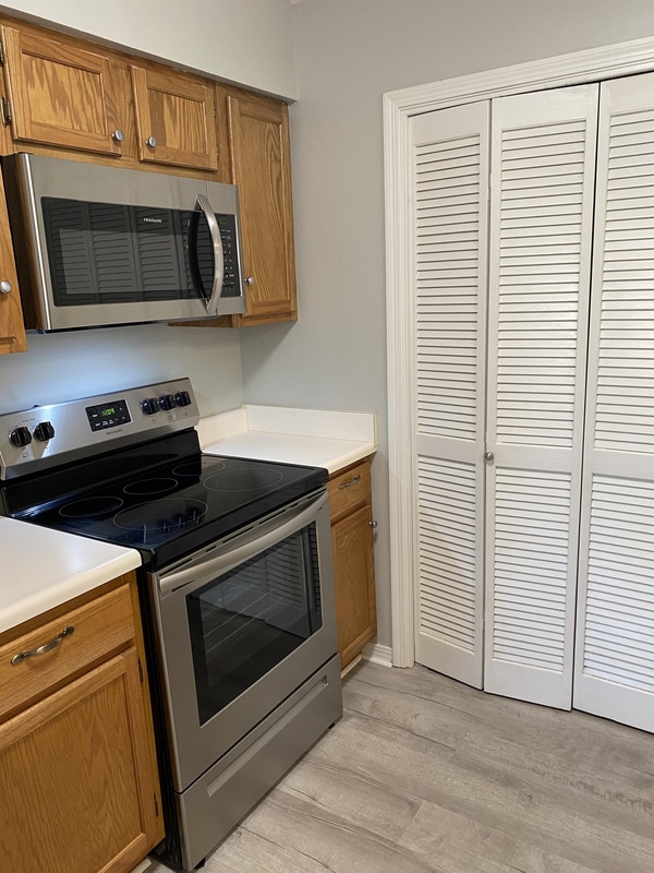 Foto del edificio - 200 Autumn Dr