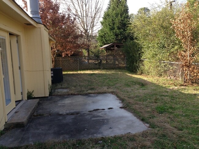 Building Photo - Nicely Remodeled 3 Bedroom 2 Bath Home in West Little Rock
