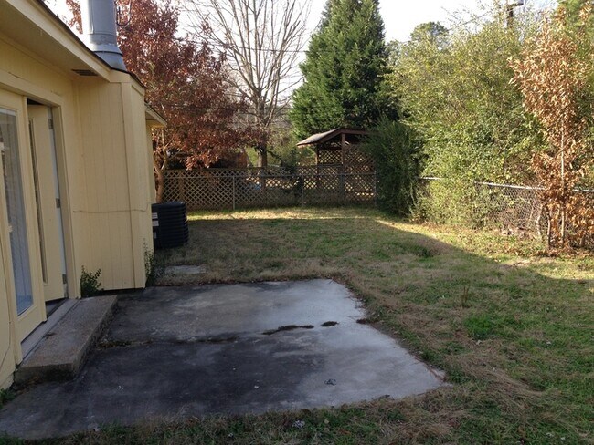 Foto del edificio - Nicely Remodeled 3 Bedroom 2 Bath Home in West Little Rock
