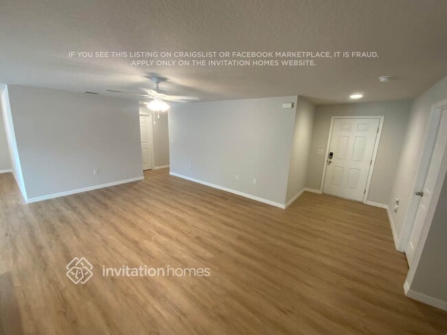 Foto del edificio - 158 Carmelite Ave NW