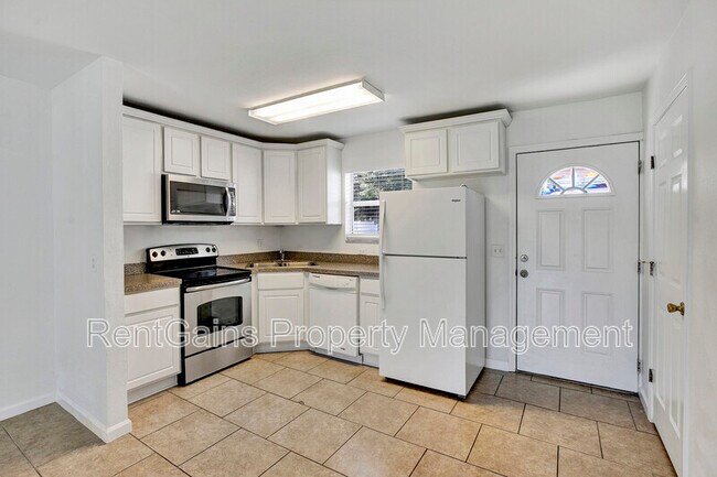 Foto del edificio - 4420 Carter Rd