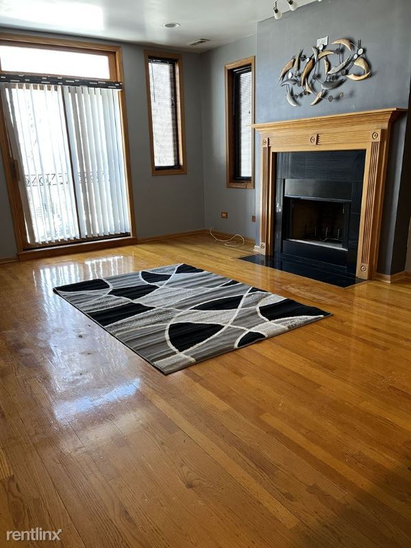 Building Photo - 3 br, 2 bath Condo - 4513 S Prairie Ave 2 ...