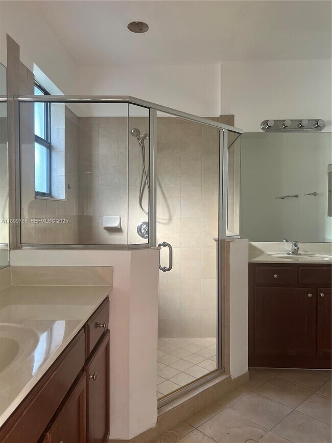 Foto del edificio - 7166 SW 163rd Pl