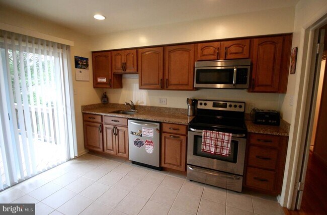 Foto del edificio - 6503 Machodoc Ct