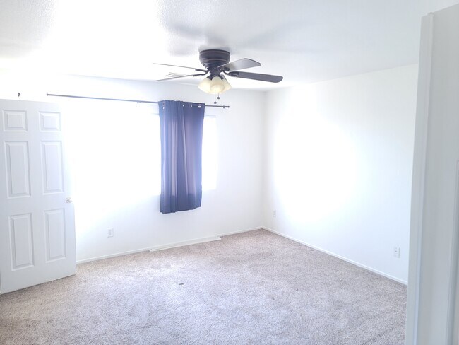 Foto del edificio - 9579 Camelback Peak Ct