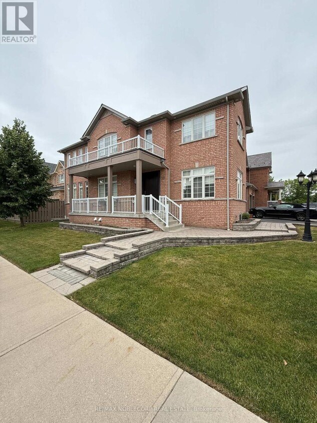 Photo principale - 30 Saddler Ave