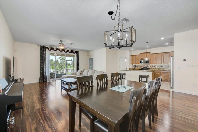 Foto del edificio - 13818 Chalk Hill Pl