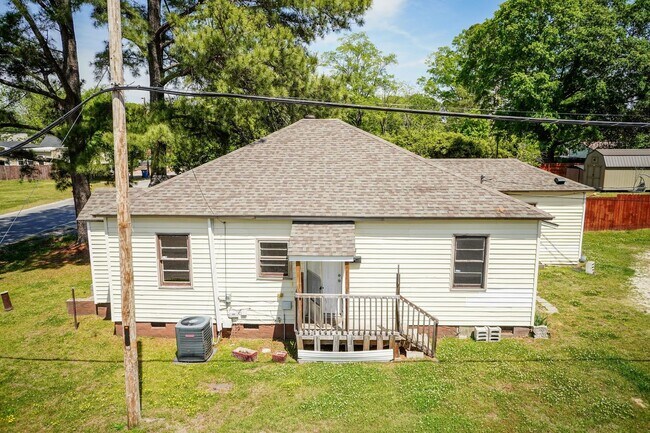 Foto del edificio - S Mckay Ave- Duplex