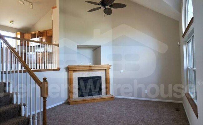 Foto del edificio - 4 Bedroom, 3 Bathroom in Raymore!!  Availa...