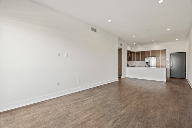 Interior Photo - Cole Grove by Wiseman