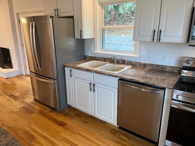 Building Photo - 190 Long John Dr