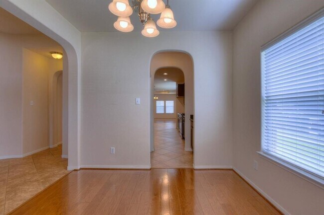 Foto del edificio - 4711 Bellows View Dr