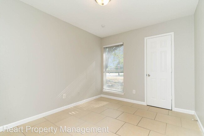 Building Photo - 3 br, 2 bath House - 6000 Windsong Dr