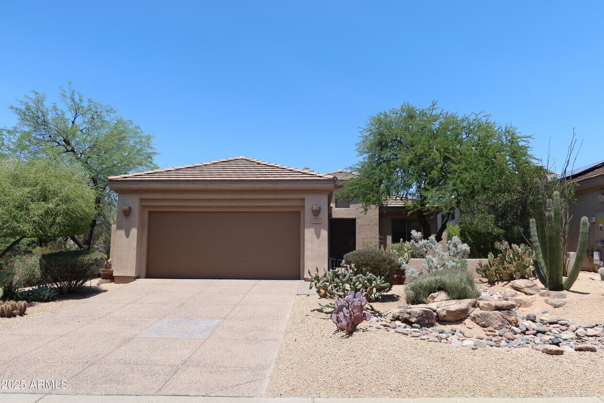 Foto principal - 6708 E Soaring Eagle Way