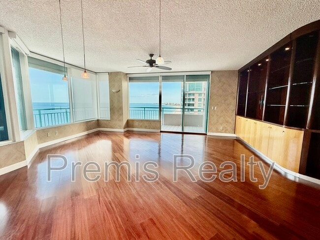 Building Photo - 1540 Gulf Blvd