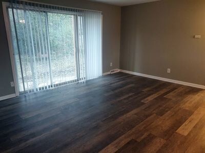 Foto del edificio - 8721 Countryshire Ln