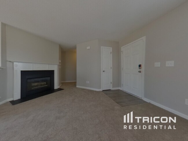 Building Photo - 119 W Waverly Pl Ct