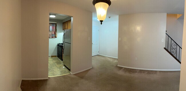 Foto del edificio - 2 Bedroom Townhouse with Garage