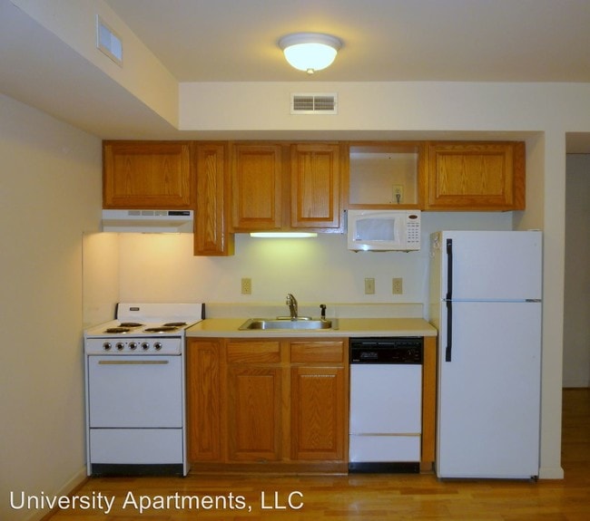 Building Photo - 1203 Wertland St