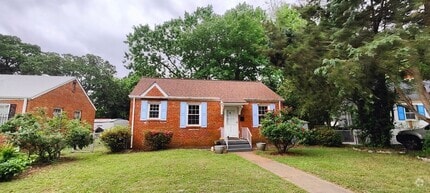 Building Photo - 3712 McRrand St
