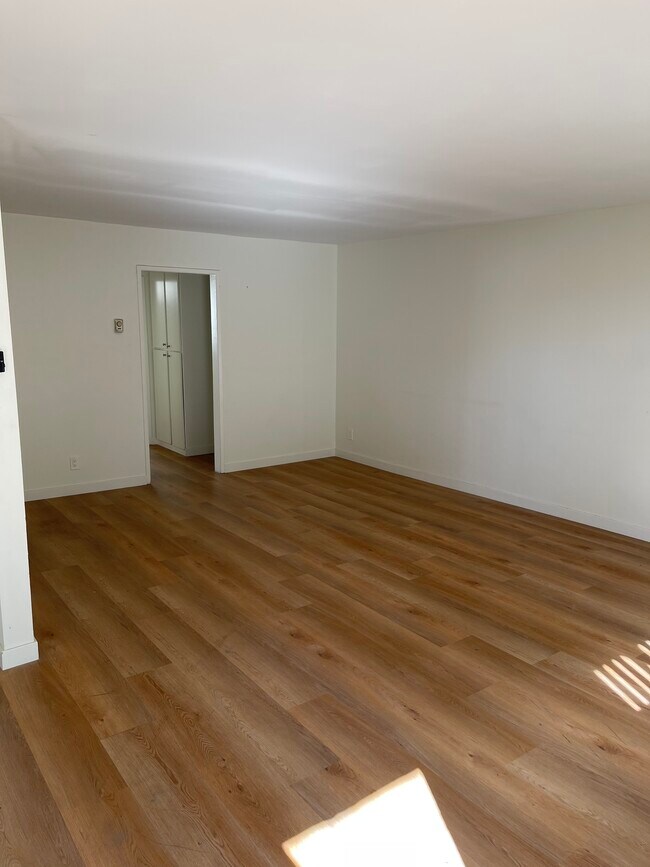 Foto del edificio - 1661 Selby Ave