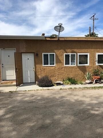 Primary Photo - 724 23rd St