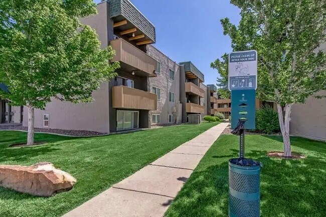 Foto del edificio - The Reserve