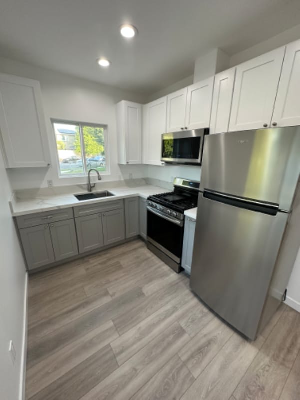 Primary Photo - 17114 Cantlay St