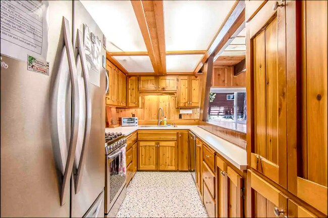 Building Photo - 25439 Hotei Ln